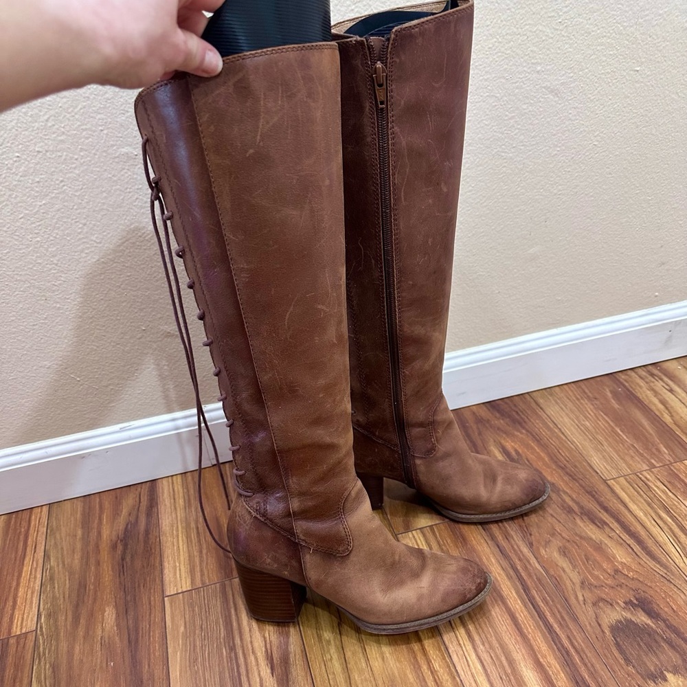 Soft Wheaton Whiskey Brown Lace Up boots 7.5